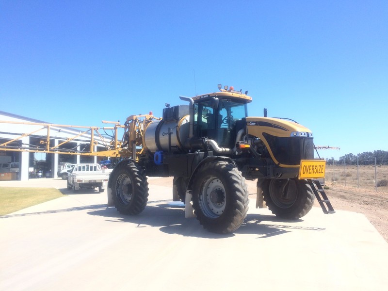 2012 RoGator RG1300 RG1300 Sprayer