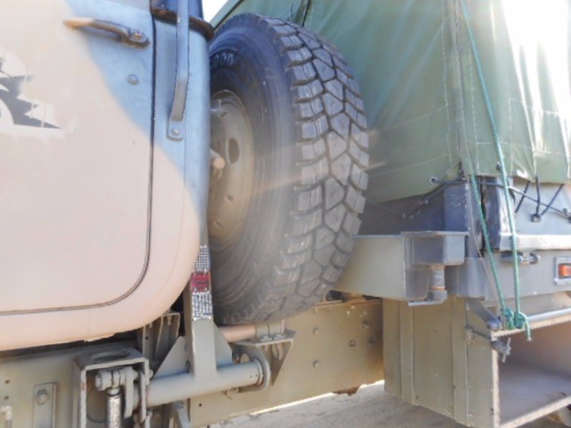 1985 MACK R600 SERIES Mack R600 Rigid Army Truck R600 SERIES Truck