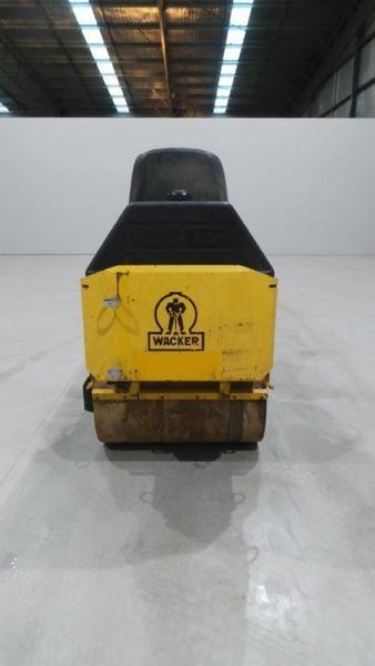 1993 WACKER RD880