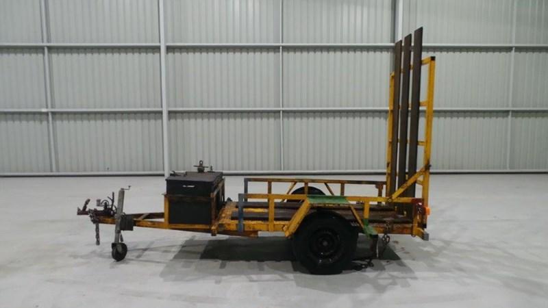1993 WACKER RD880