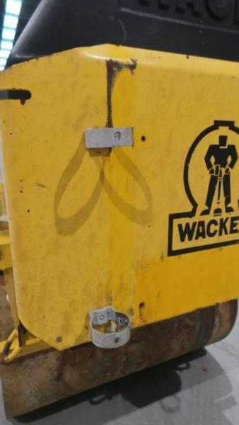 1993 WACKER RD880