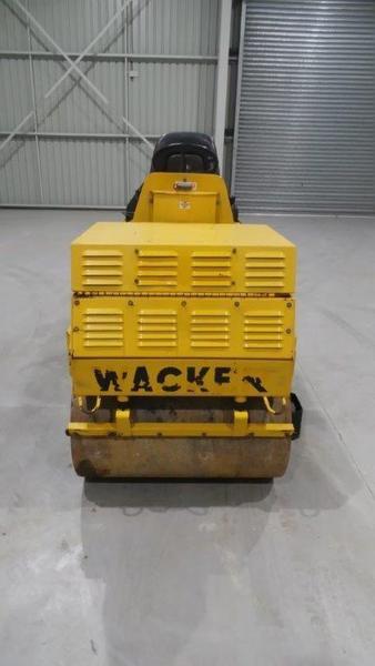 1993 WACKER RD880