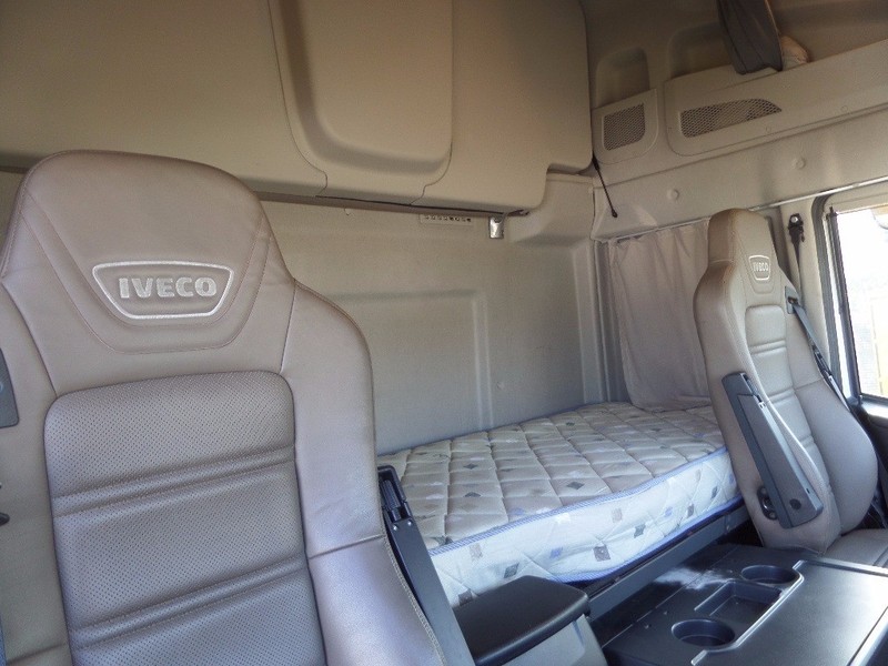 IVECO Stralis STRALIS 560 5E Stralis Truck