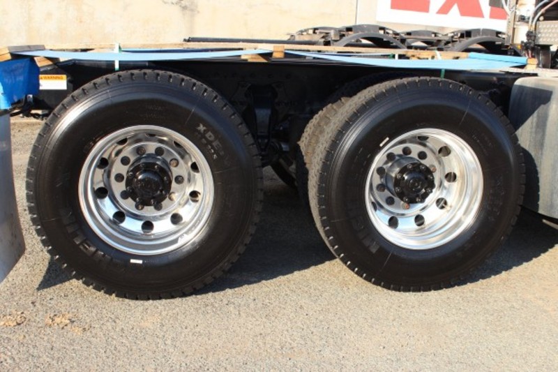 2016 FREIGHTLINER ARGOSY Argosy Truck