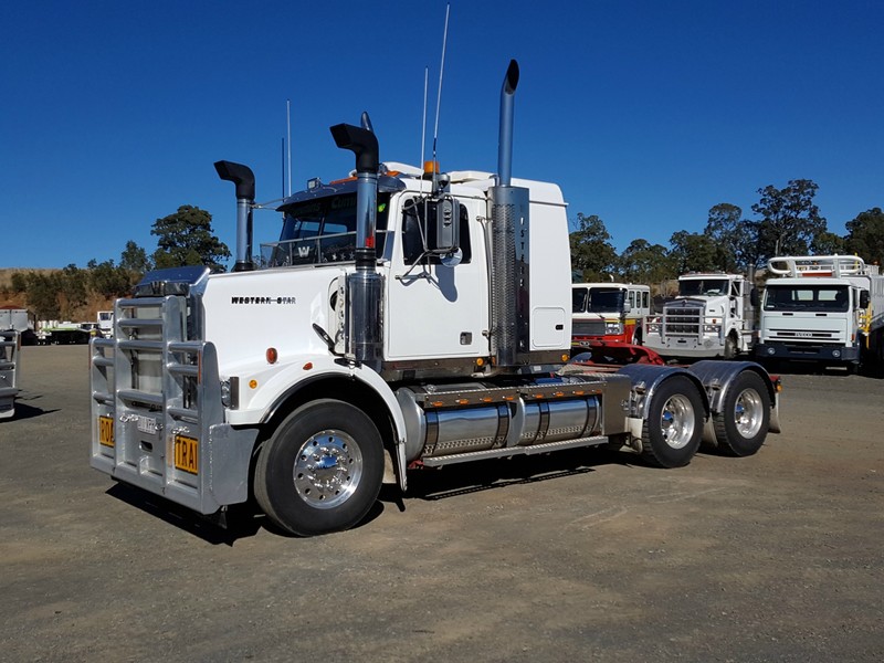 2006 WESTERN STAR 4864FX 4864FX Truck