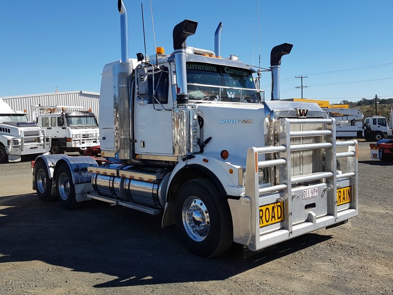 2006 WESTERN STAR 4864FX 4864FX Truck