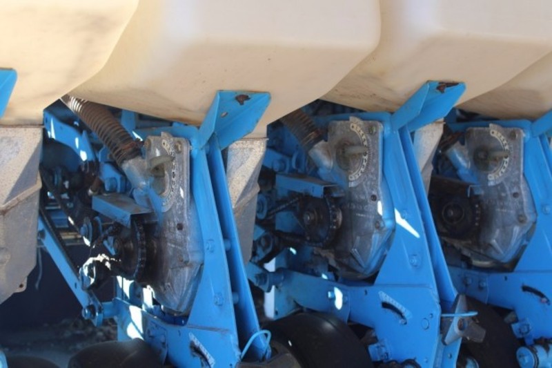 Monosem 12 Row NG plus 3 12 Row SeedingPlanting Equip