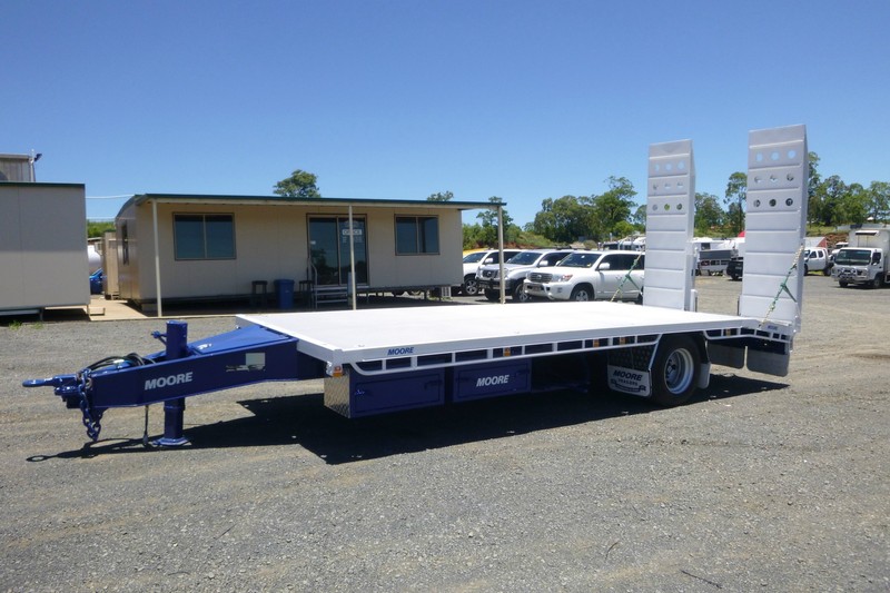 2014 MOORE Tag Plant (with ramps) Trailer