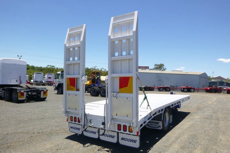 2014 MOORE Tag Plant (with ramps) Trailer