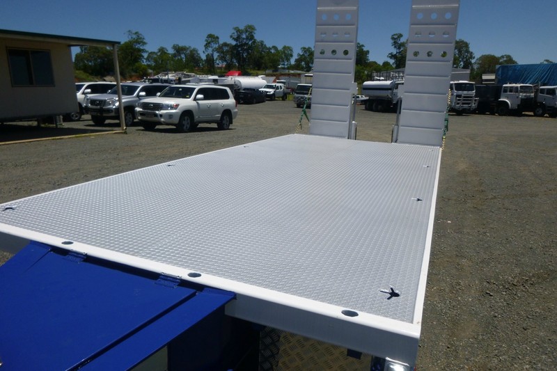 2014 MOORE Tag Plant (with ramps) Trailer