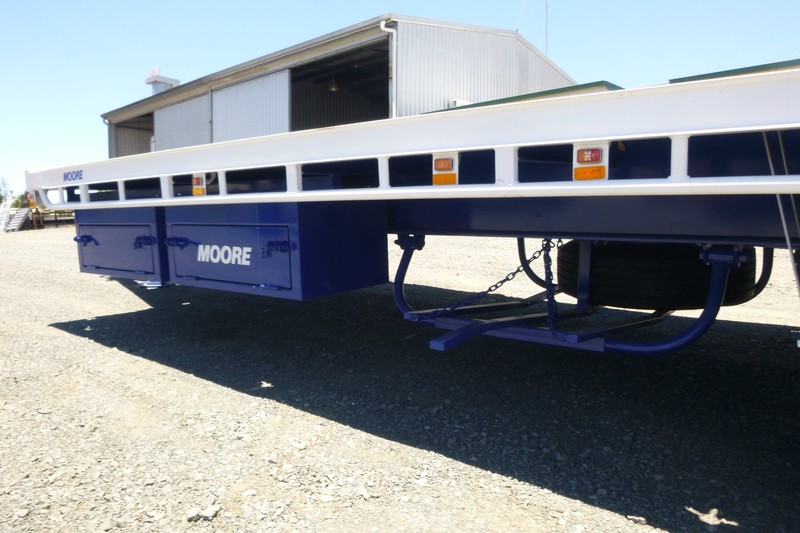 2014 MOORE Tag Plant (with ramps) Trailer