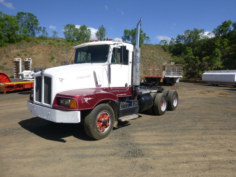 1989 KENWORTH T400 T400 Truck
