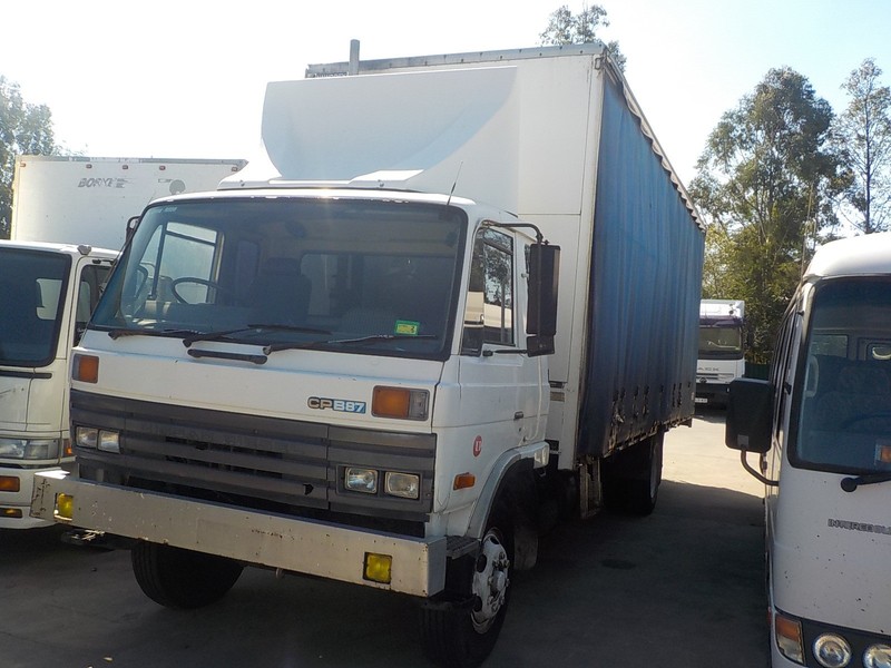 1990 NISSAN Ud Cpb87 Truck