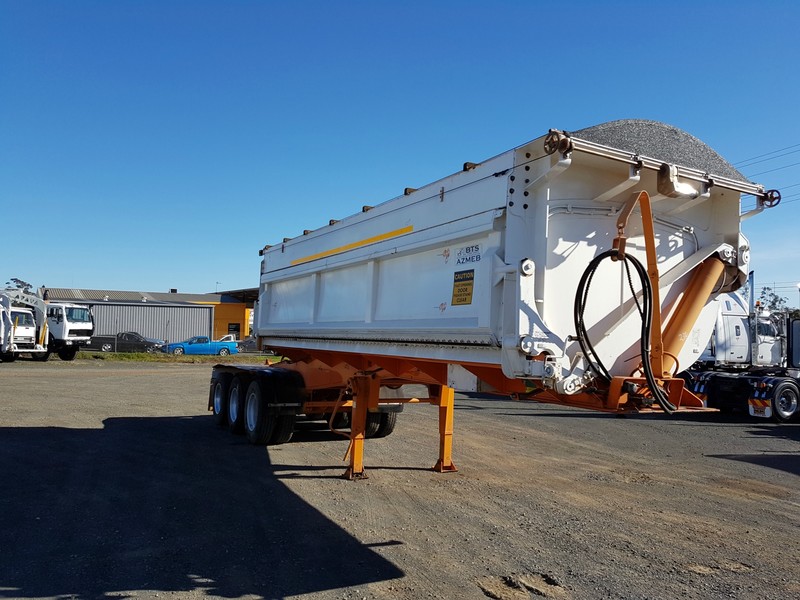 2011 Azmeb Side tipper BD LeadMid Trailer