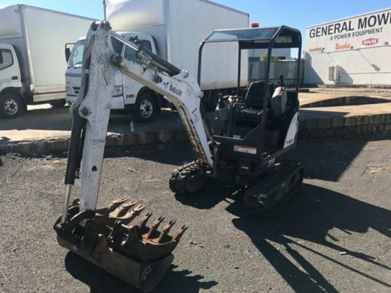 2013 BOBCAT 324 MINI EXCAVATOR