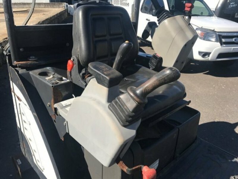 2013 BOBCAT 324 MINI EXCAVATOR