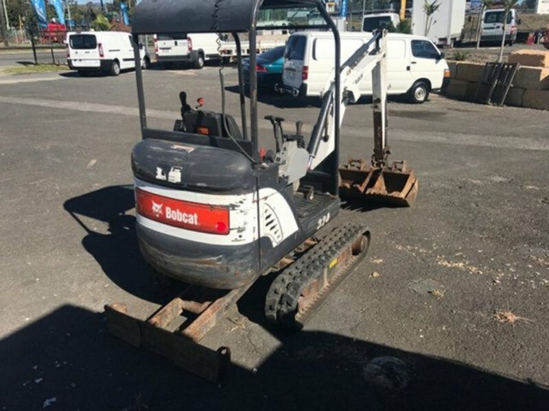 2013 BOBCAT 324 MINI EXCAVATOR