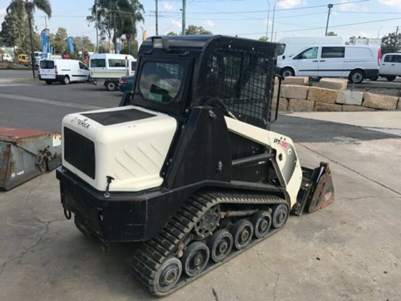 2014 TEREX PT30 SKID STEER LOADER