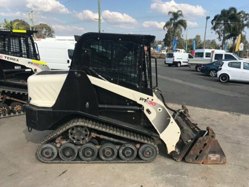 2014 TEREX PT30 SKID STEER LOADER