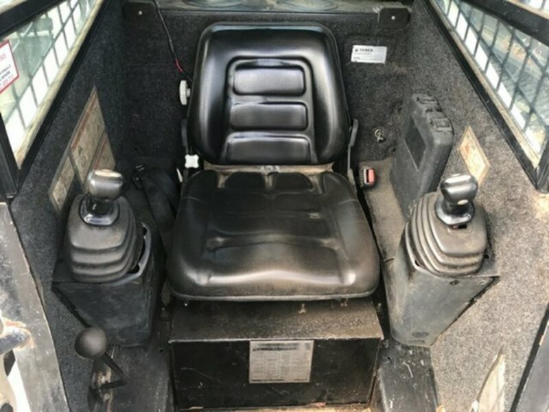 2014 TEREX PT30 SKID STEER LOADER