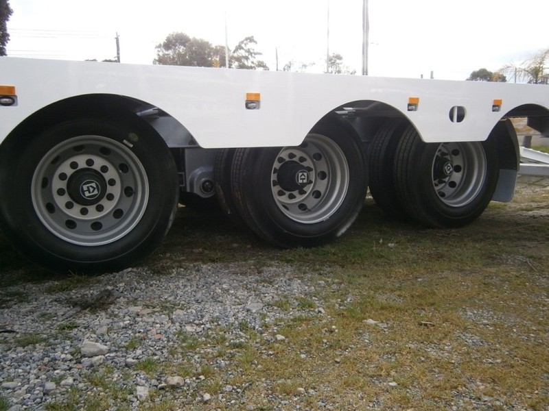 2018 Anda Drop Deck Semi Trailer