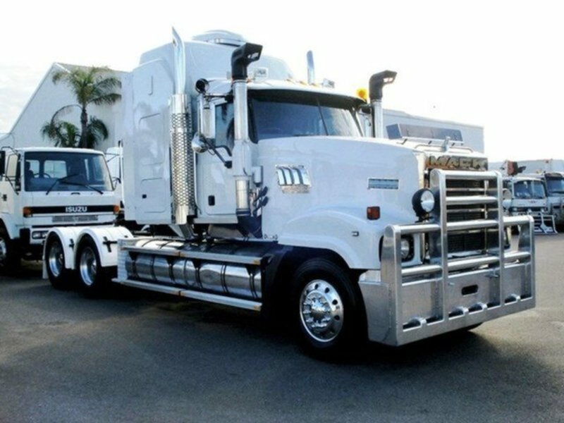 2007 MACK SUPERLINER