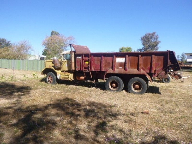 AUTOCAR Other Fertiliser Spreader Truck Truck