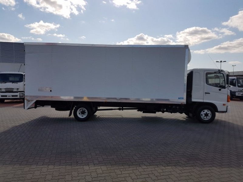 2007 HINO FD Ranger 6 6 Ton Van FD Ranger 6 Truck