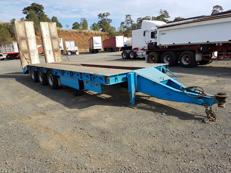 1994 JRM Trailers Tag Plant (with ramps) Pig Trailer