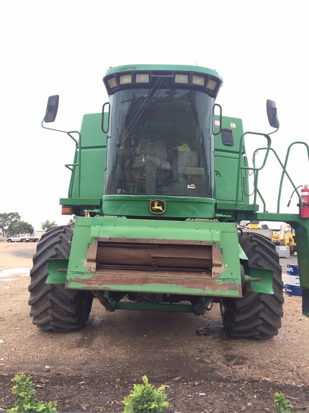 JOHN DEERE 9750 STS Harvester