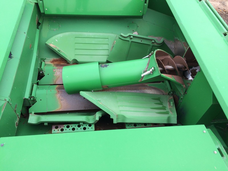 JOHN DEERE 9750 STS Harvester