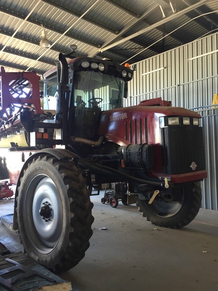 2010 HARDI SARIATOR Sprayer