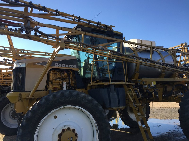 RoGator 1074 Sprayer