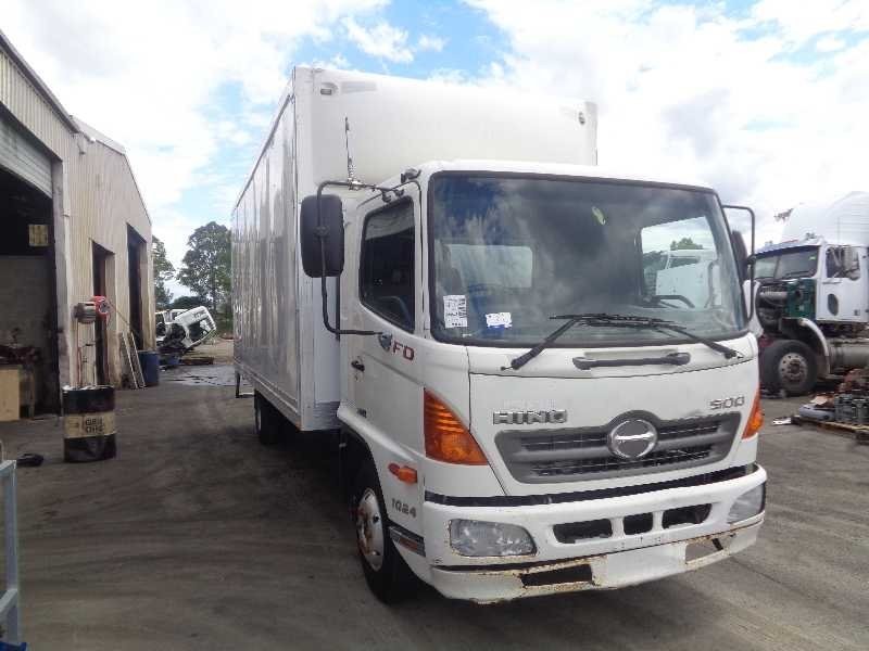 2008 HINO FD 1024-500 Series FD8J FD 1024-500 Series Truck