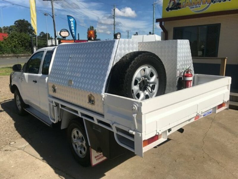 2011 TOYOTA HILUX SR (4x4) KUN26R MY11 UPGRADE