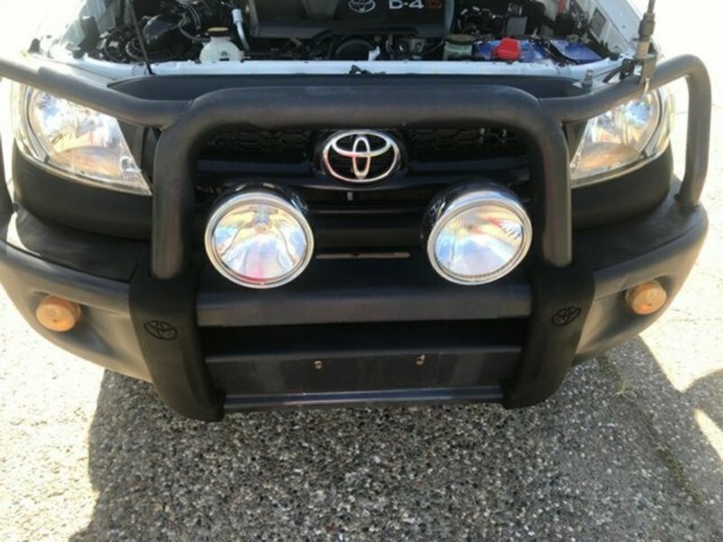 2011 TOYOTA HILUX SR (4x4) KUN26R MY11 UPGRADE