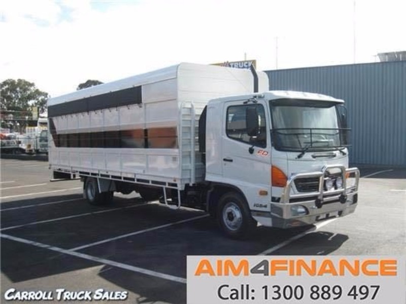 2012 HINO FD 1024-500 Series FD 1024-500 Series Truck