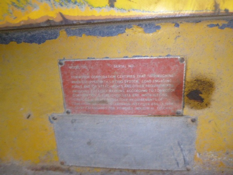 CATERPILLAR Forklift