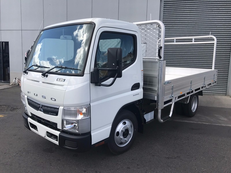 2017 FUSO Canter 515 FEA21CR3SFAC Canter 515 Truck