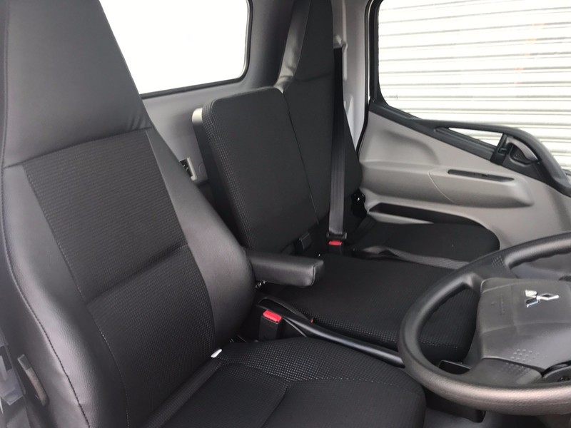 2017 FUSO Canter 515 FEA21CR3SFAC Canter 515 Truck