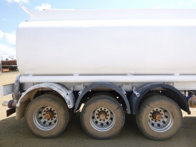 2010 Freight King Tanker Semi Trailer