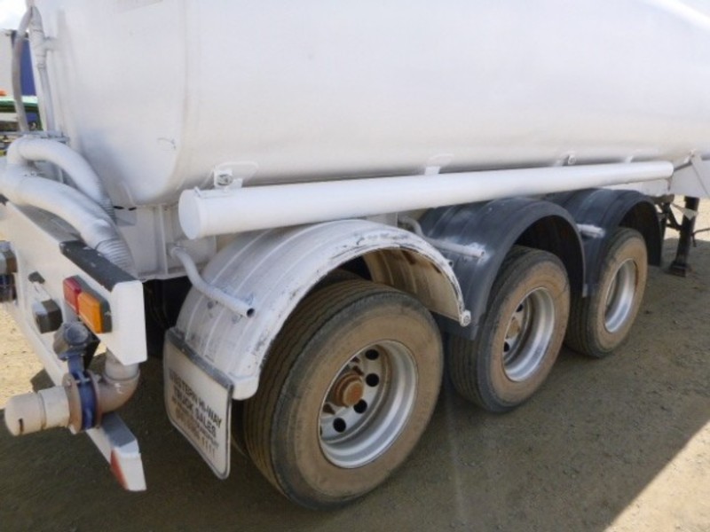 2010 Freight King Tanker Semi Trailer