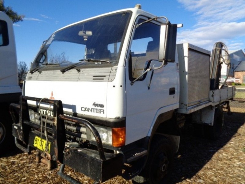 1993 MITSUBISHI Canter Canter FG 4x4 Canter Truck