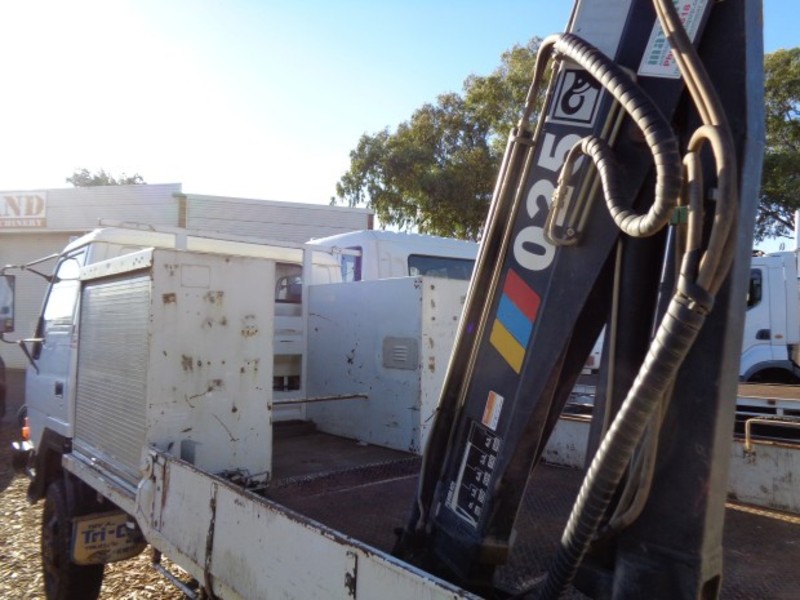 1993 MITSUBISHI Canter Canter FG 4x4 Canter Truck
