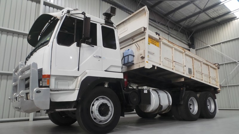 1995 MITSUBISHI FV418 FV418 Truck