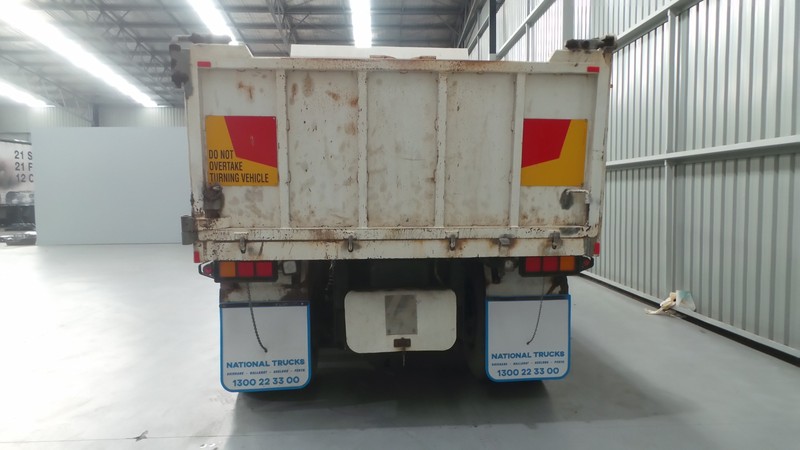 1995 MITSUBISHI FV418 FV418 Truck
