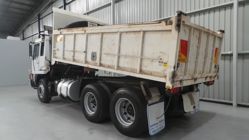1995 MITSUBISHI FV418 FV418 Truck