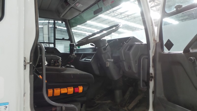 1995 MITSUBISHI FV418 FV418 Truck