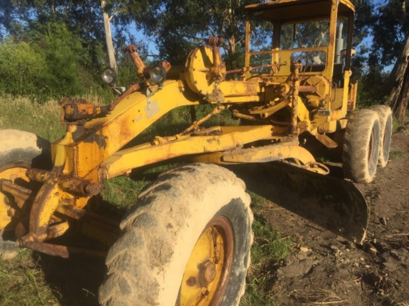 CATERPILLAR 12 CAT Grader 