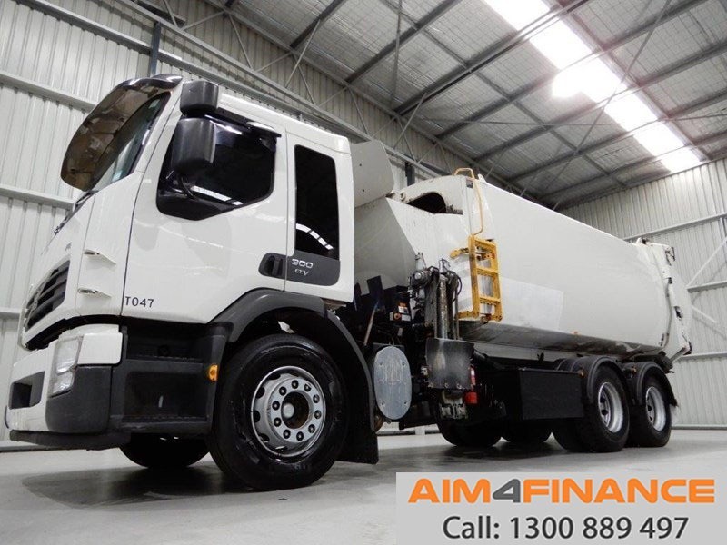 2011 VOLVO FE300340 Volvo FE300 Garbage truck FE300340 Truck